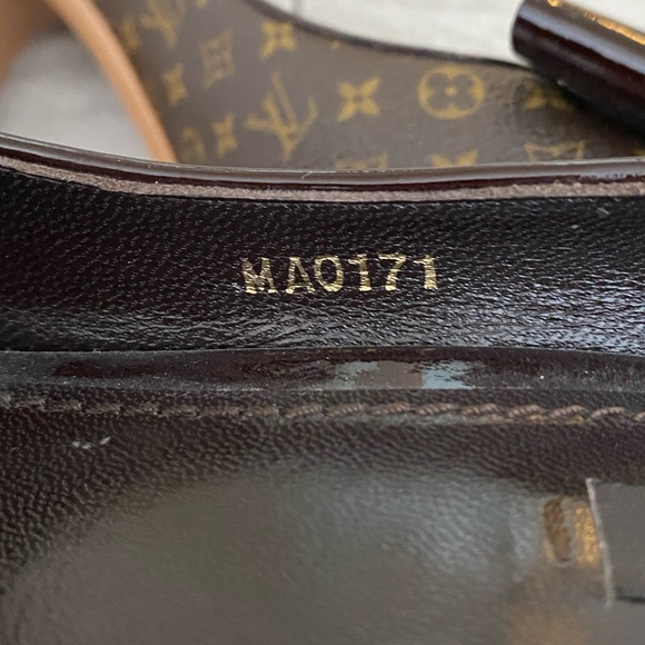 Louis Vuitton Platform Heels - Picture 10 of 12